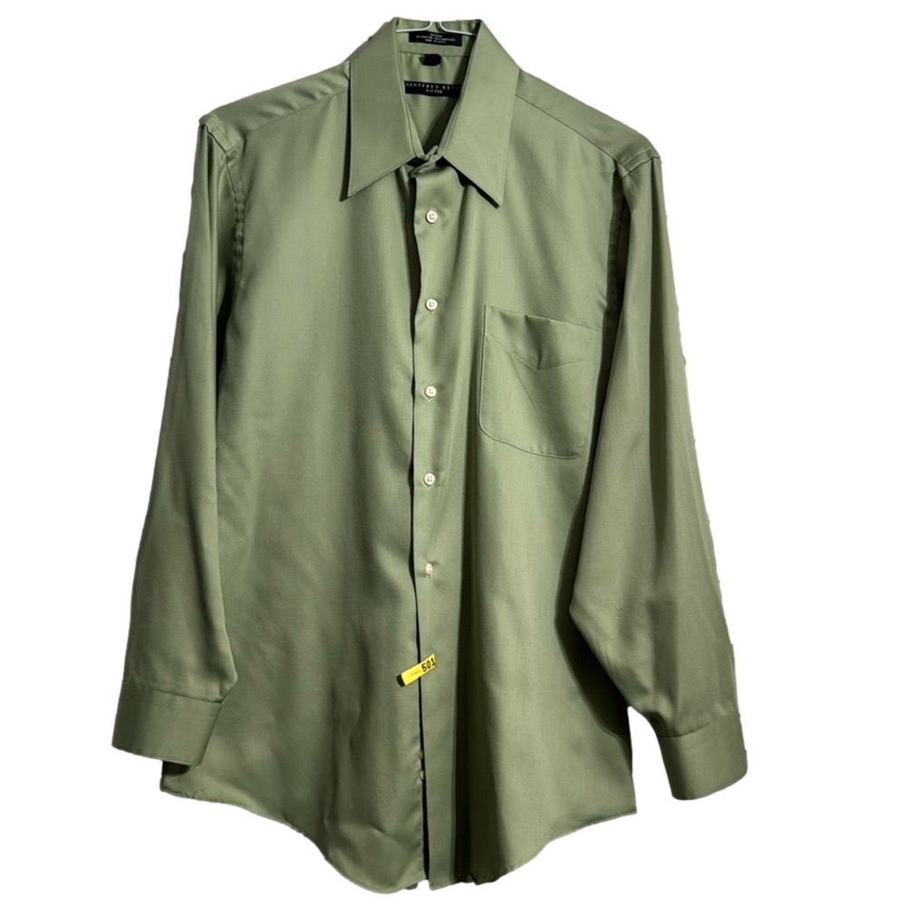 GEOFFREY BEENE FITTED BUTTON DOWN SHIRT